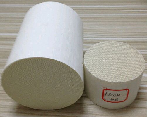 Honeycomb Cordierite Ceramic Filter Car Catalyst Carrier