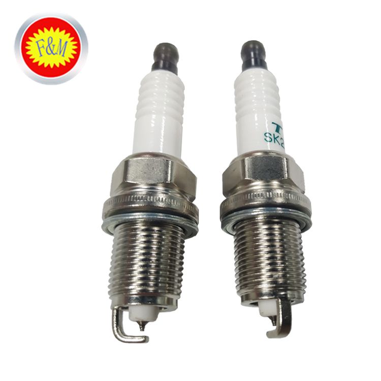 Hot-Selling Car Ignition Spark Plug for Engines Sk20r11 90919-01210