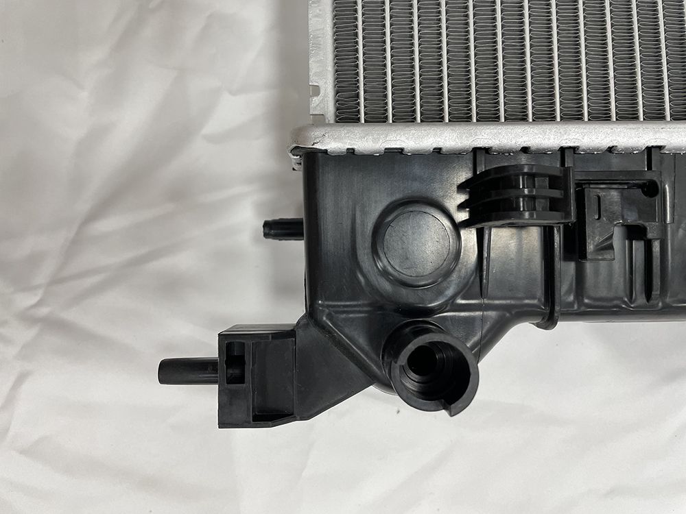Basic Customization 1% off Car Cooling System Aluminum Parts Radiator for Chevrolet Aveo