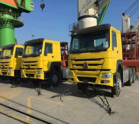 Sinotruk HOWO A7 Trailer Head Tractor Truck 10 Wheels 6X4 to Sale