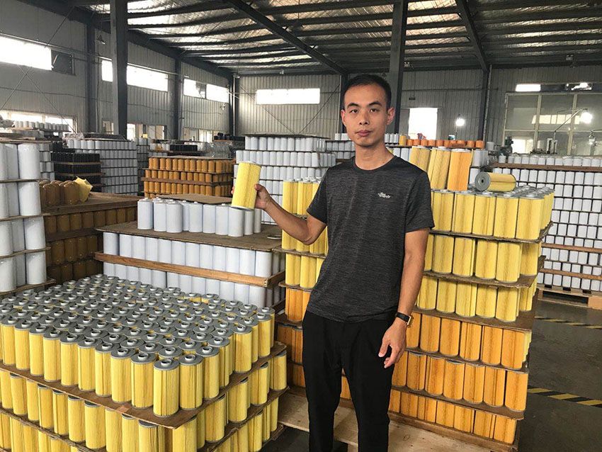 Truck Air Filters 5334158 91nl131 5257102 Dcec Engine Fuel Water Separator Filter for Yutong Bus