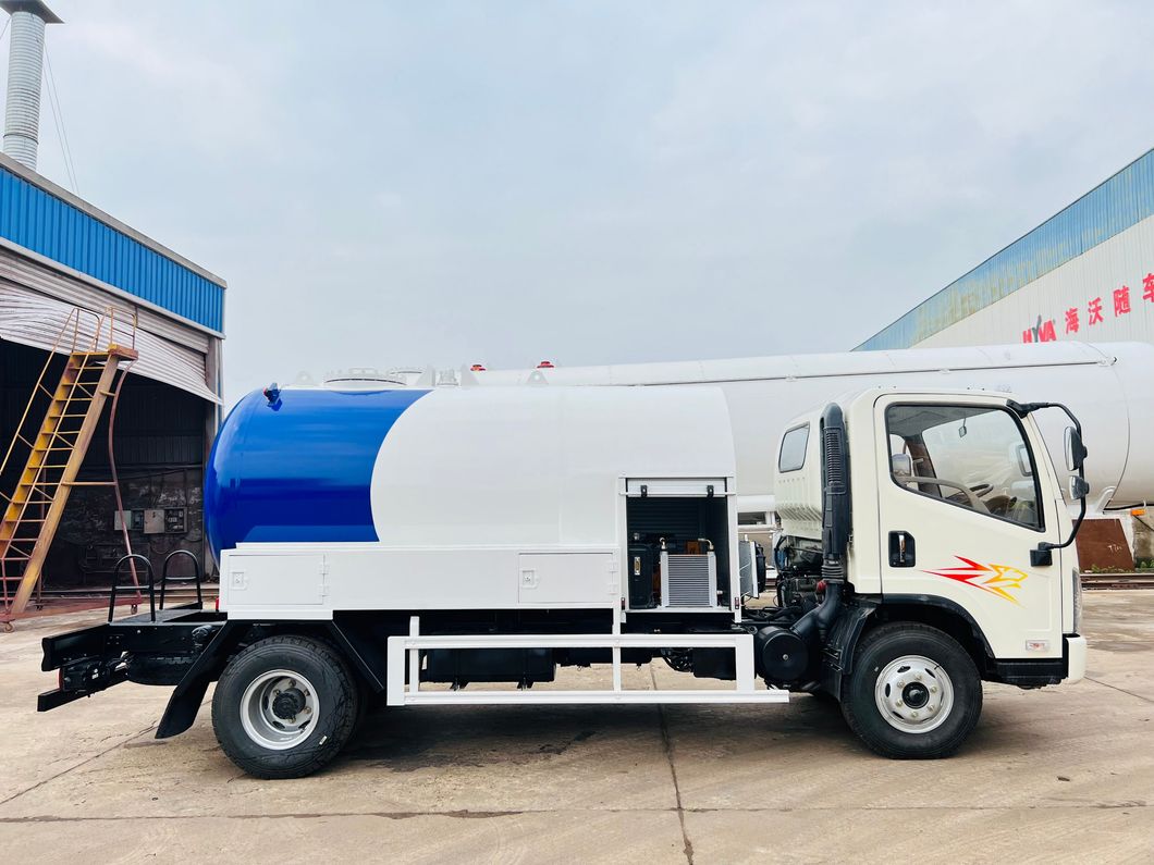 FAW 15000liters 8tons LPG Bobtail with Flow Meter Refilling System