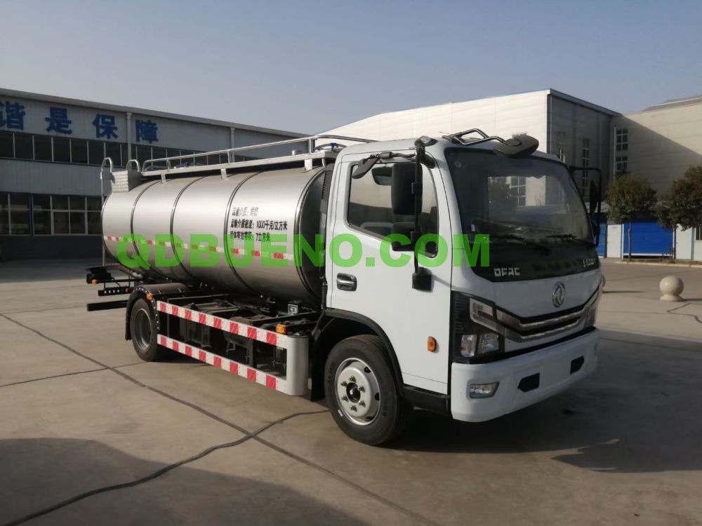 15 Tons 15000L Sinotruk HOWO 6*2 6*4 4*2 Stainless Steel Fresh Milk Tank Truck