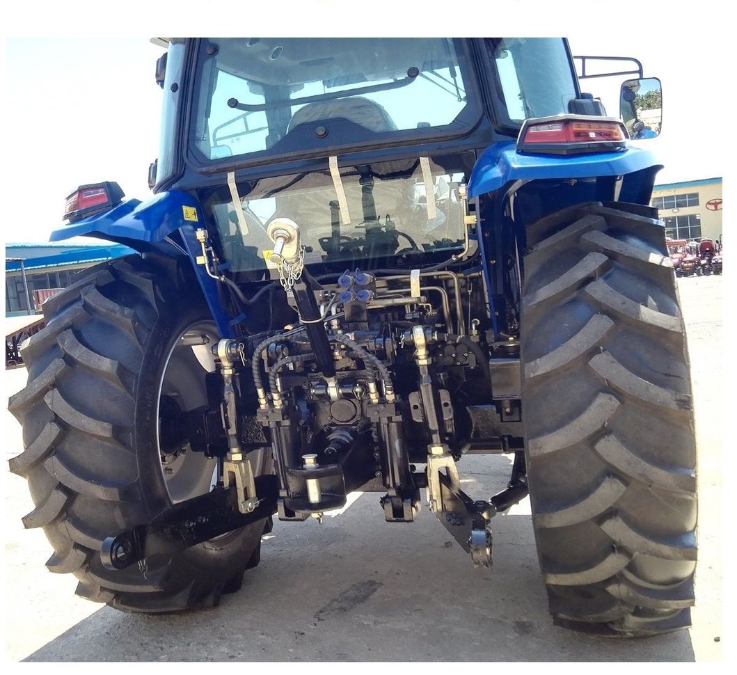 Made in China Multi-Purpose Agricultural Machinery 150HP 4WD Farm Tractors