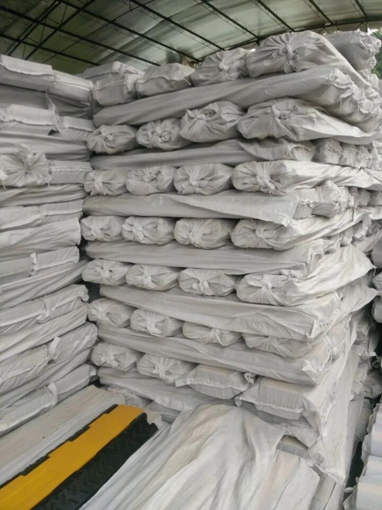 Factory Rubber 2 Channels Cable Protector / Cable Ramp / Cable Cover in Stock