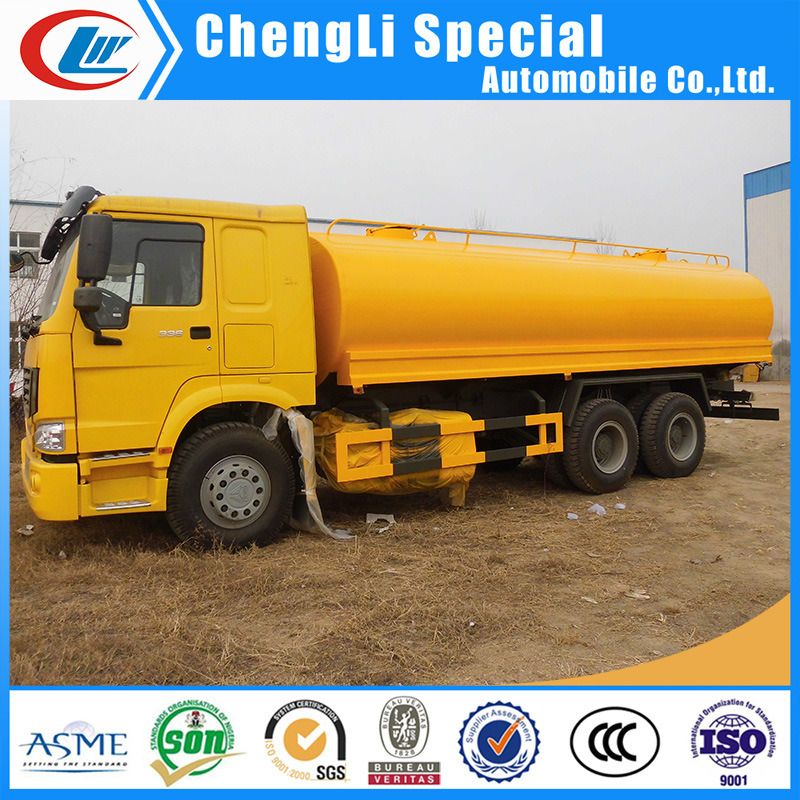 China Factory Supply Sinotruk HOWO Oil Tank Truck with Good Price