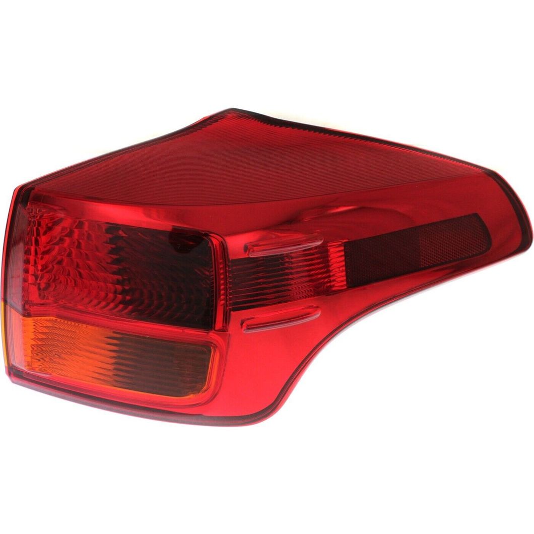 Auto Spare Part Car Halogen Rear Light Tail Lamp Automobile Tail Light for Toyota RAV4 2013-2015 Outside Car Accessorie Body Kit Back Position Lamp Car Light