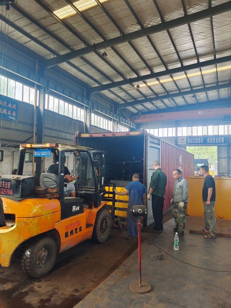 Flatbed Wrecker Truck Body 4t 5t 6t Multi-Function Wrecker Body