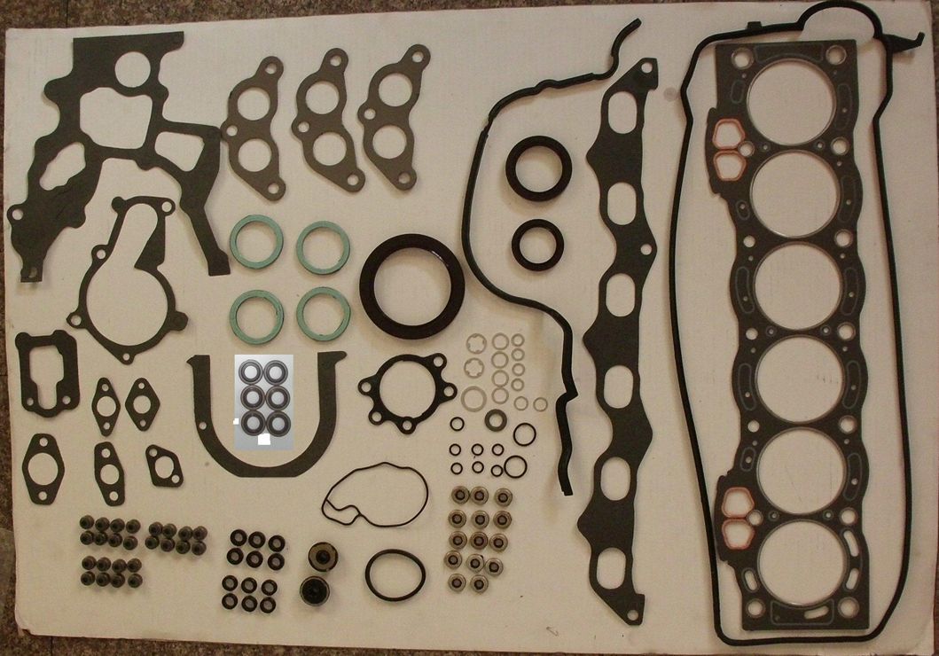 Engine Rebuild Kit 2h Engine Overhaul Kit Piston Ring Liner Kit with Full Gasket for Wholesale