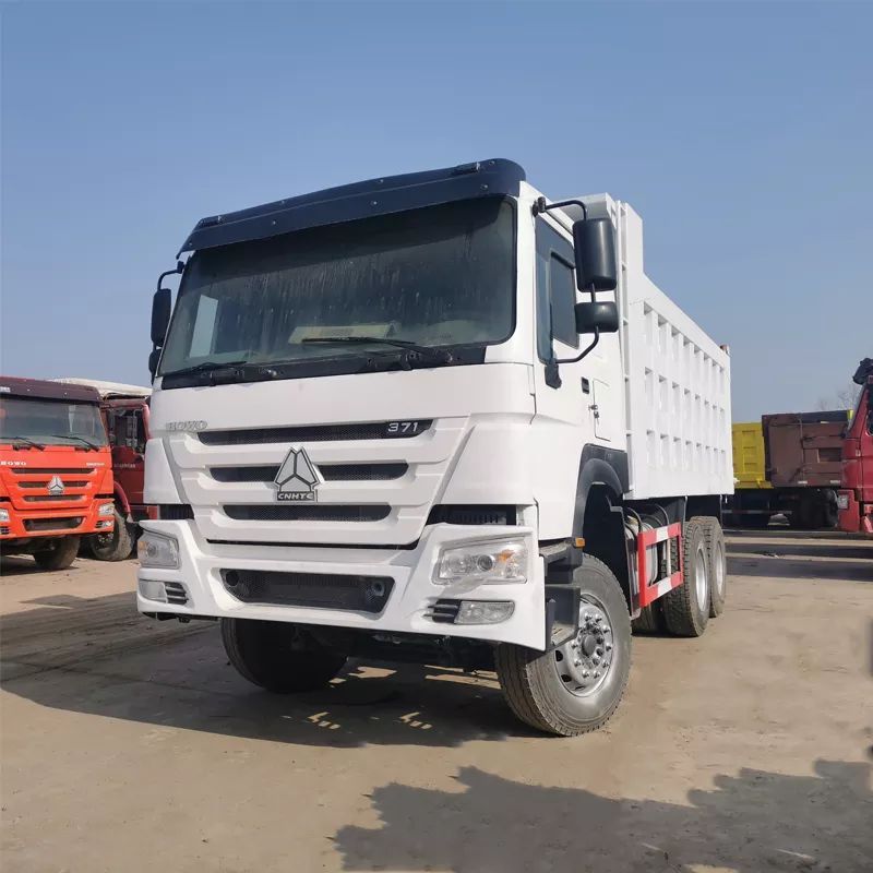 Attractive Price New Type Sinotruk HOWO 6X4 371 HP