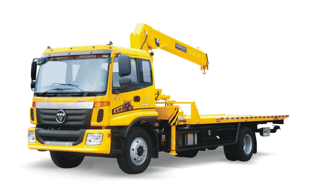 Rolling Back Dongfeng Wrecker with Crane Max Loading Weight 6300 Kg
