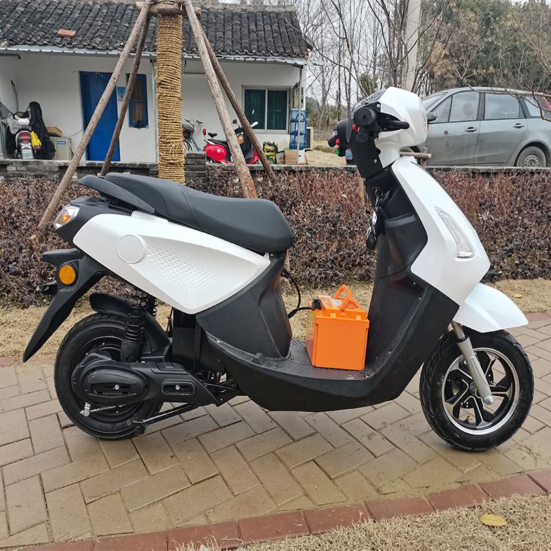 Lithium Battery Electric Motrorcycle with 10inch 2000W Motor