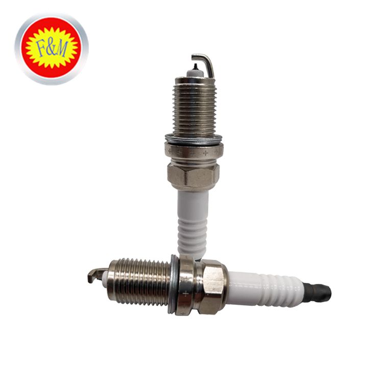 Car Iridium Super Engine Spark Plug Sk20r11 3297 for Sale