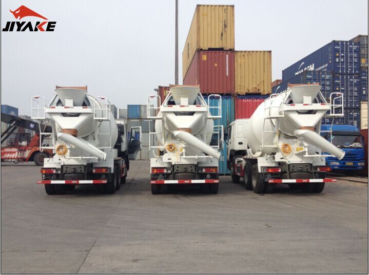 China Sinotruk 6X4 Cheap 336HP 10 Wheeler 8m3 9cbm Concrete Cement Mixer Tank Truck