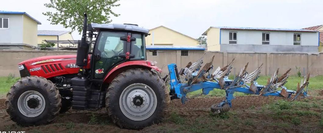 Made in China Farm Tractors 90HP Blue/Green/Red Color Agricultural Tractors From Good Chinese Tractor Factory