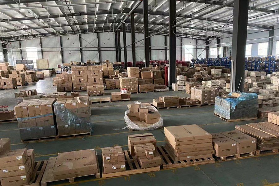 Truck Spare Parts Original High Quality Brake Drum for Sinotruck HOWO Shacman FAW Dongfeng 81.50110.0232