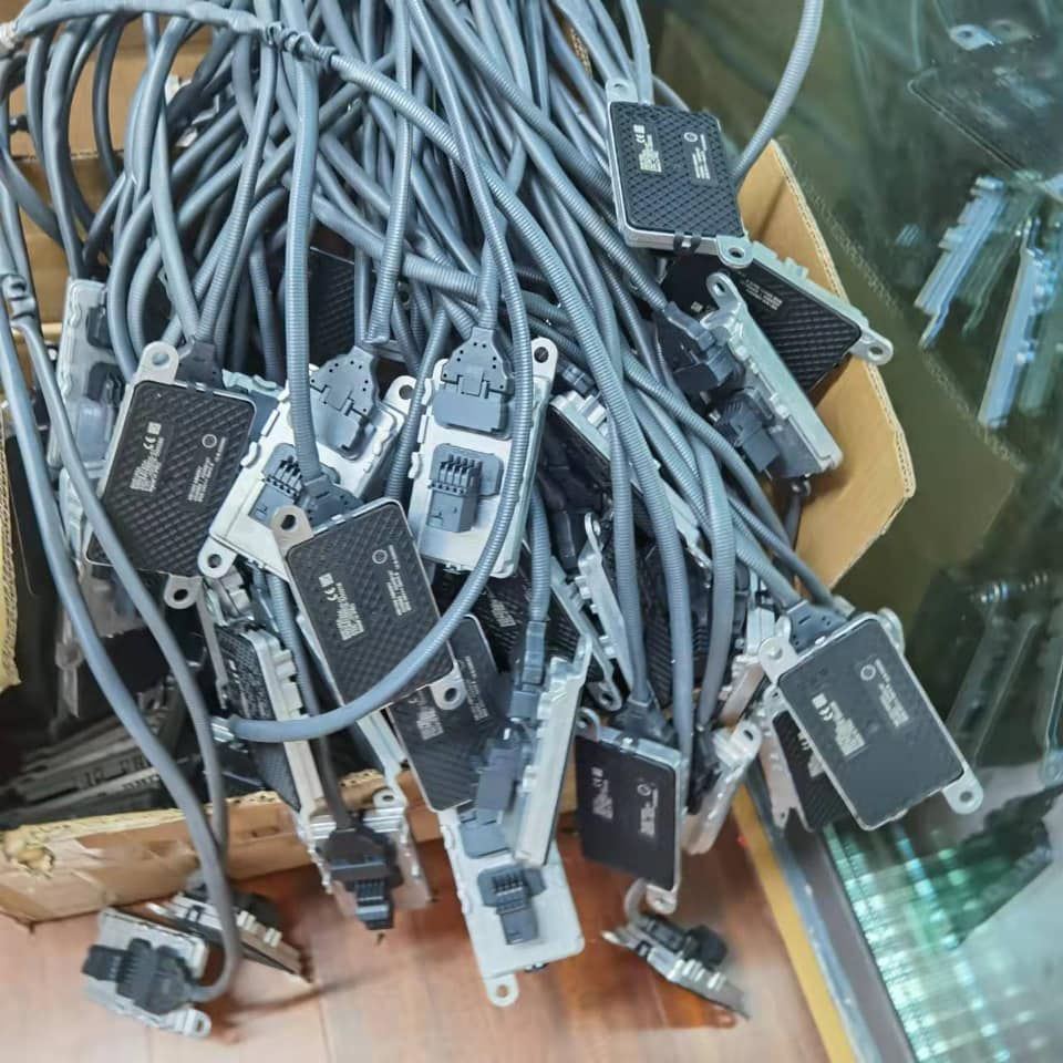 22014032 22303391 22303390 21636091 21567763 21479637 Wholesale Price High Quality Nitrogen Oxide Sensor for Vol Vo