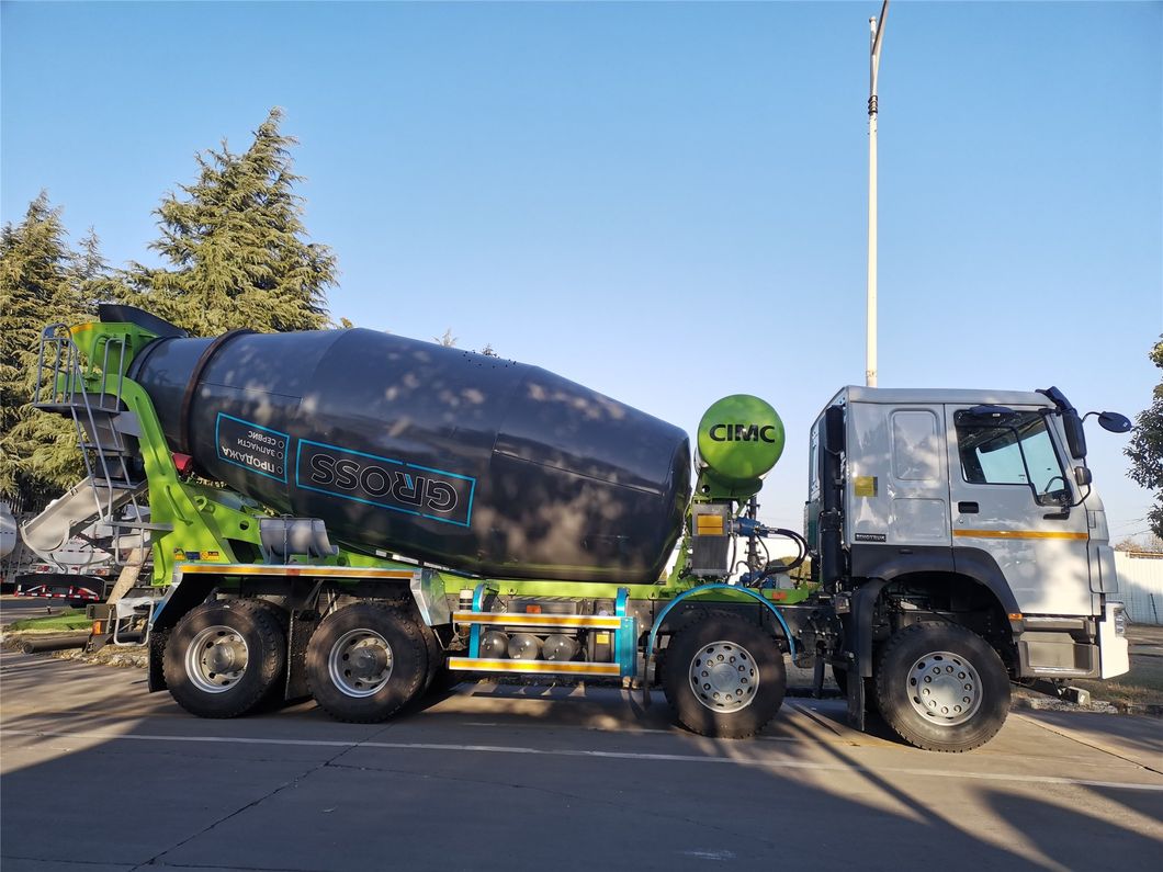 12cbm 380HP 8X4 Concrete Mixer Cement Mixing Truck Self Loading Construction Industry Sinotruck HOWO