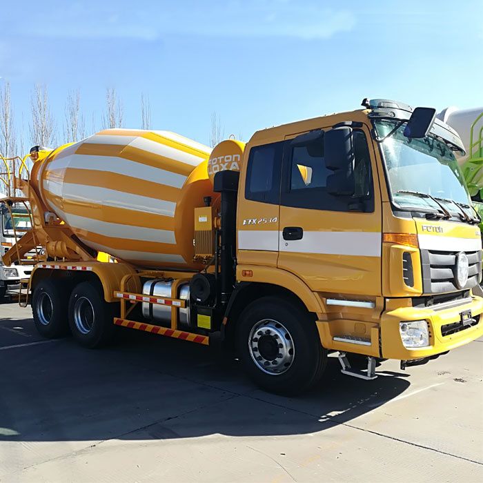 Foton 6X4 10 Wheels 10cbm Concrete Mixer Truck