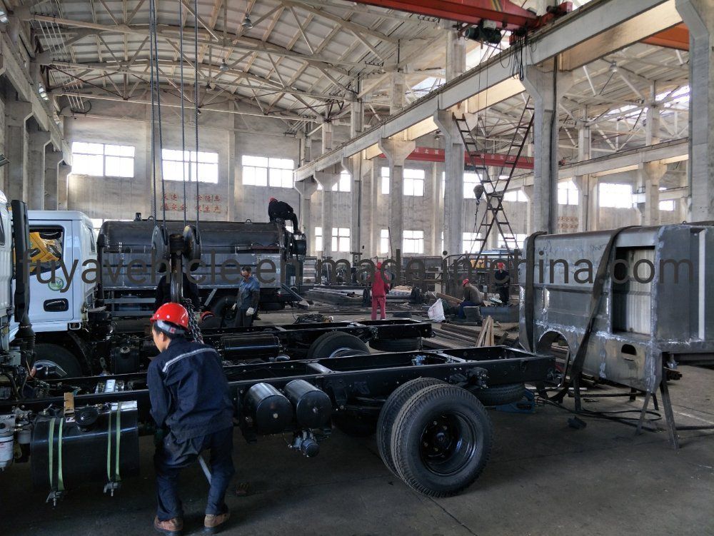 Mini 3 Cubic Meter Vacuum Trucks 3000L Sewage Tank Trucks for Underground Parking