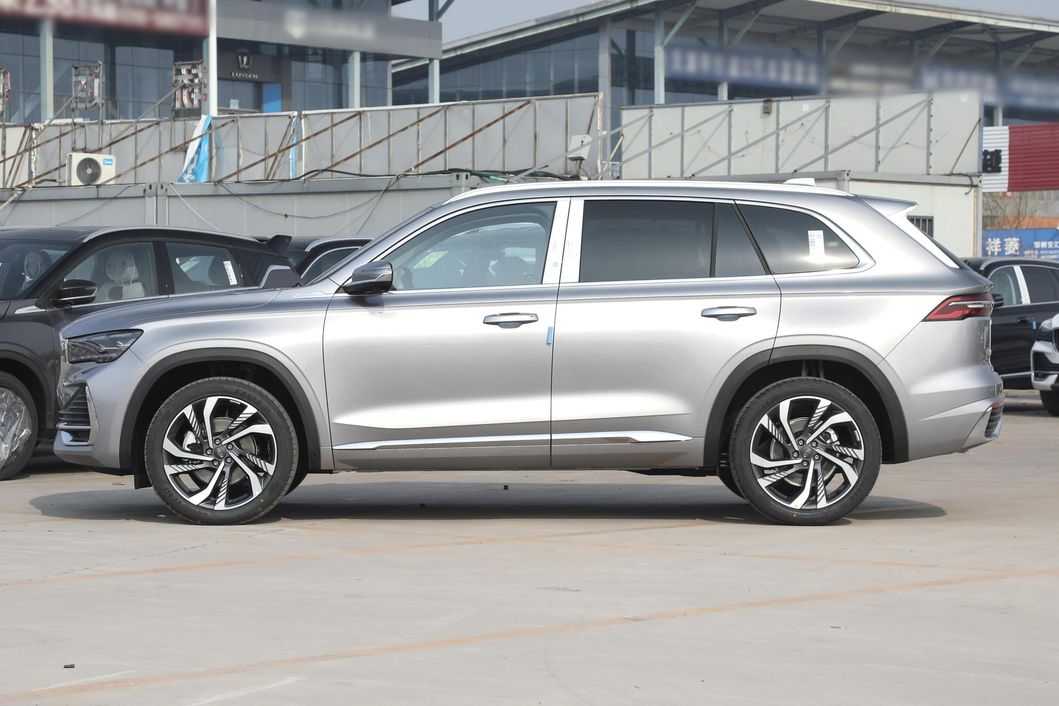 Geely Xingyue L Hi. F /Hi. P New Energy Vehicles 4WD Hybrid New SUV Car Chinese Electric EV Car Vehicle Adult Cheap Used SUV Used Cars to China