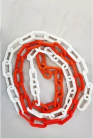 Red and White 8mm Safety Road Barrier Warning PE Plastic Chain