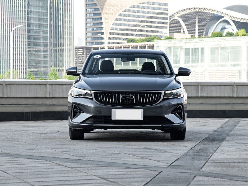 Yg004 China Brand 2023 Sells Geely 4th Generation Emgrand 1.5L-CVT Distinguished Gasoline Car Gasoline Car New Car Small Electric Car Second Hand Car