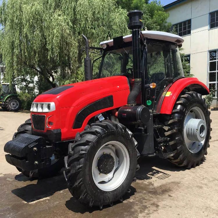 Heavy Duty Driven Tractor4X4 200 Horse Power 200HP Lt2004 Tractor Farm Use with Effective Gear Box