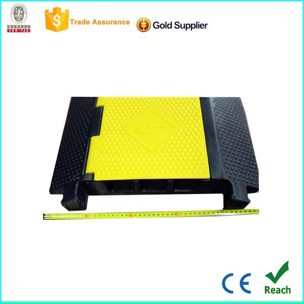Customized New Project 2 Channel Cable Protector Speed Hump