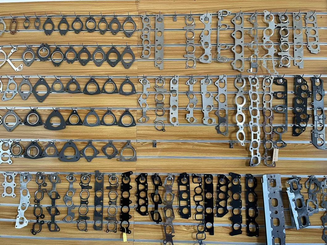 Automotive Exhaust Pipe Manifold Gasket Multi-Layers Made of Steel with OEM 14036-6n200
