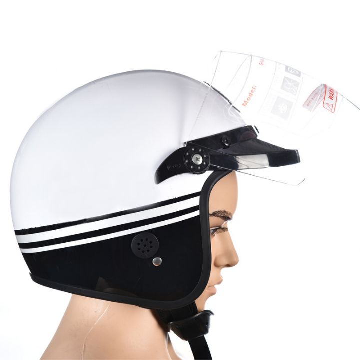 Traffic Patrol Riot Helmet in Summer Riding Sunscreen Helmet Security Protective Helmet and Helmet