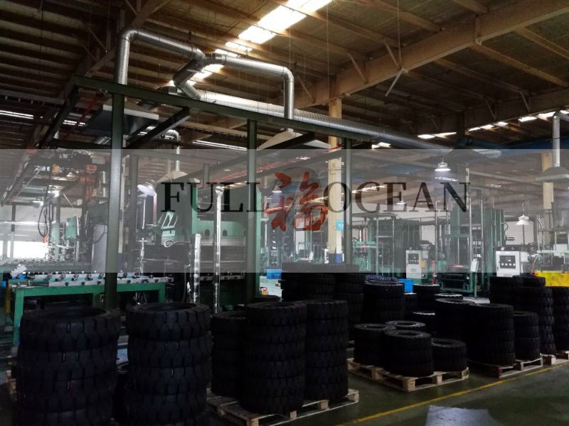 Forklift Solid Rubber Wheel/Tyre/Tire 7.00-12 Black and Economic Pattern