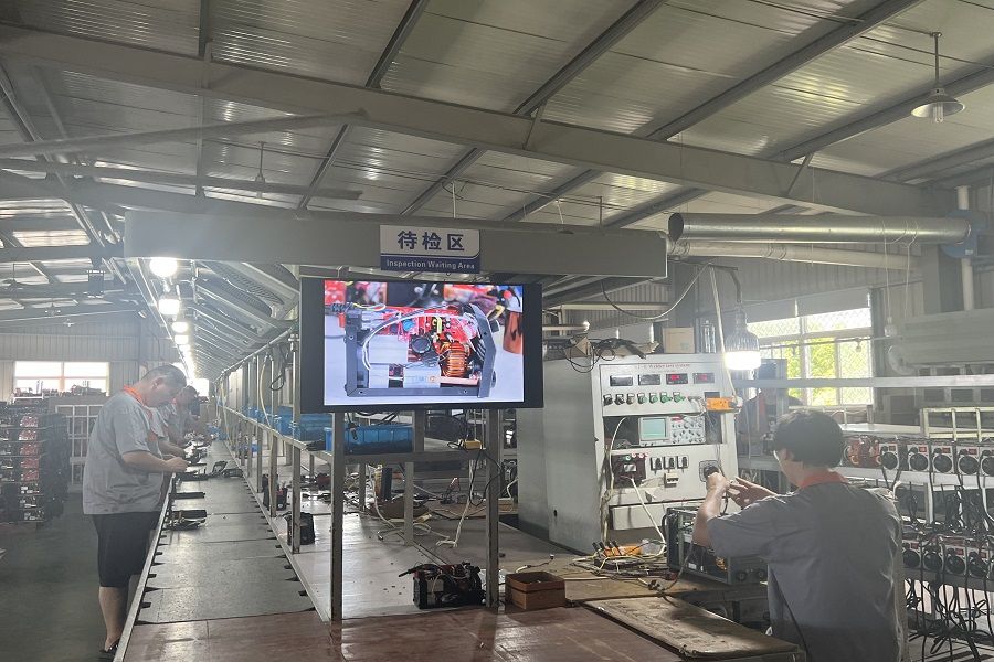 Three Phase 380V DC Heavy-Duty Industril Inverter Welding Machine MIG-350 Welder Machine