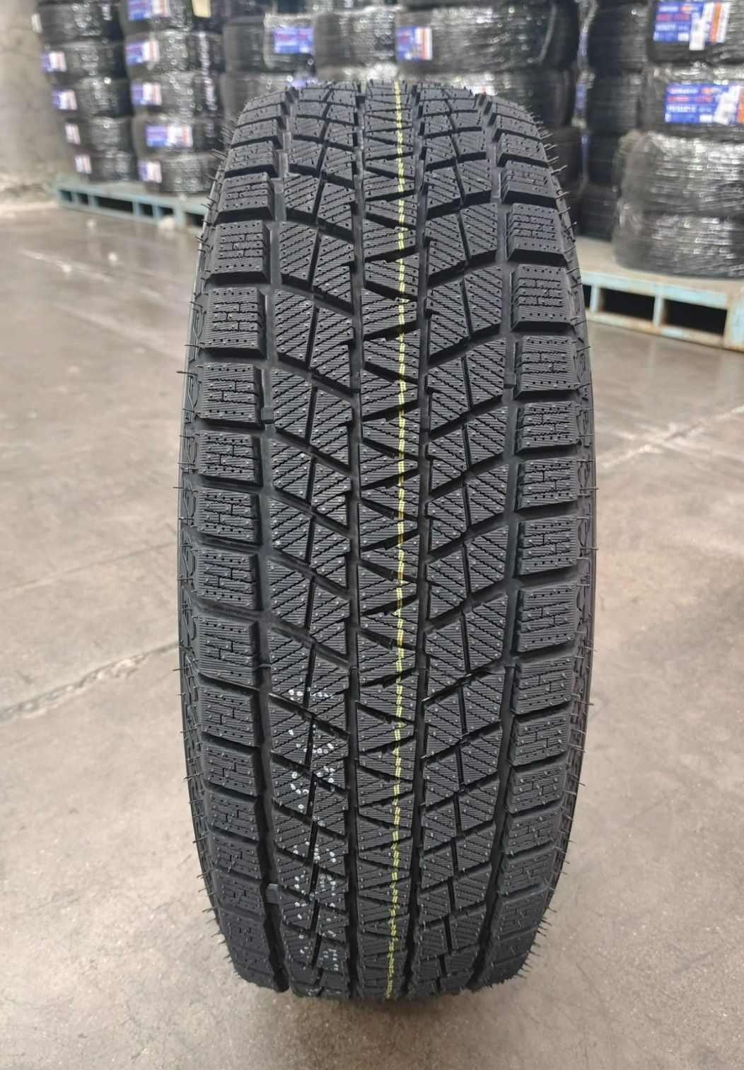 Best Passenger Top 10 Winter Snow Ice Tires Studdable/Non-Studded for Suvs Vans Cars Light Trucks 285/60r18 215/55r18 225/60r18 235/45r18 235/65r18 Lt275/70r18