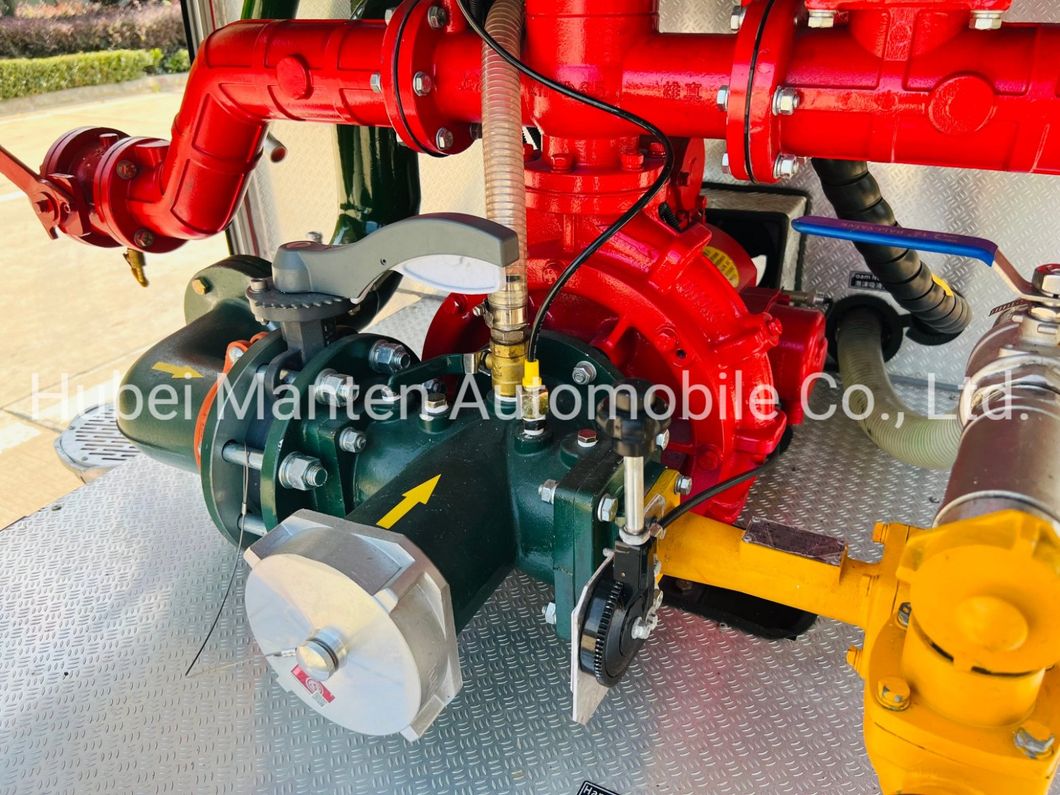 Isuzu 100p 2000 Liters Water Tank with 500 Liters Foam Tank Fire Fighting Engine Fire Fighting Tanker