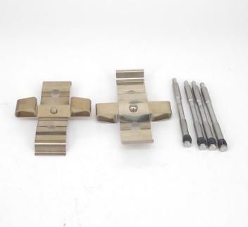 Factory Supplier for Steel Repair Kits Auto Parts Brake Pads Clips D900 Mazda