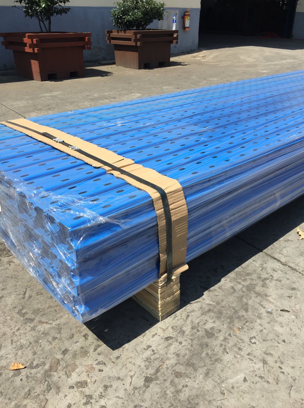 Adjustable Metal Spare Parts Storage Shelves Heavy Duty Drive-in / Drive Through Racking for Industrial Warehouse Mobile Racks