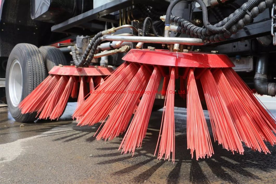 New/Used Factory Direct Sale 4X2 Small Multifunctional Outdoor Road Dust Removal Sweeper Road Sweeper