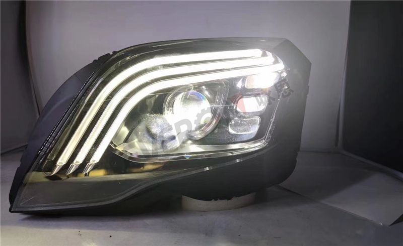 Auto LED Head Lamps Headlight in S Maybach Style for Mercedes Benz Glk 2008-2015 X204 S with DRL Dynamic Turn Signal