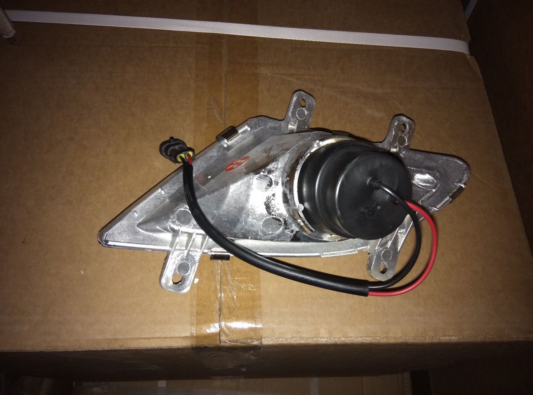 Auto Accessories Marcopolo G7 Bus Parts Front Fog Light 202*123*132 Hc-B-4046 12V 24V Auto Lighting G7 LED Light