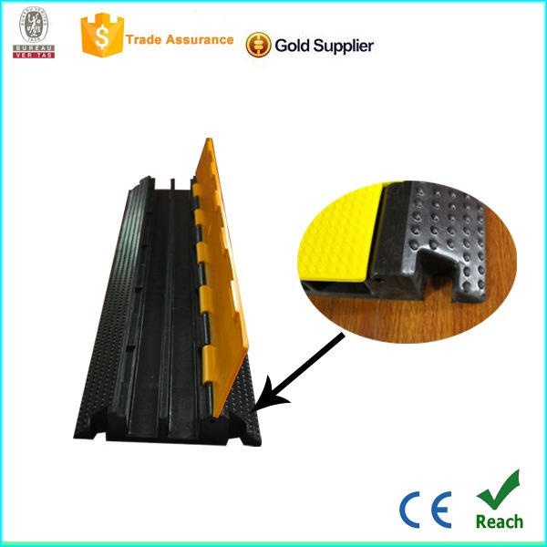 Heavy Duty New Item 2 Channel Rubber Cable Protector