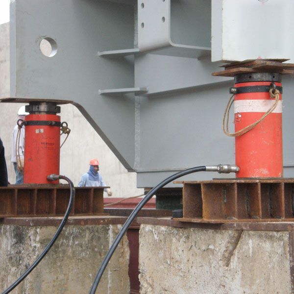 Single Acting Safety Lock Nut Jack Cylinder for Construction (SOV-CLL)