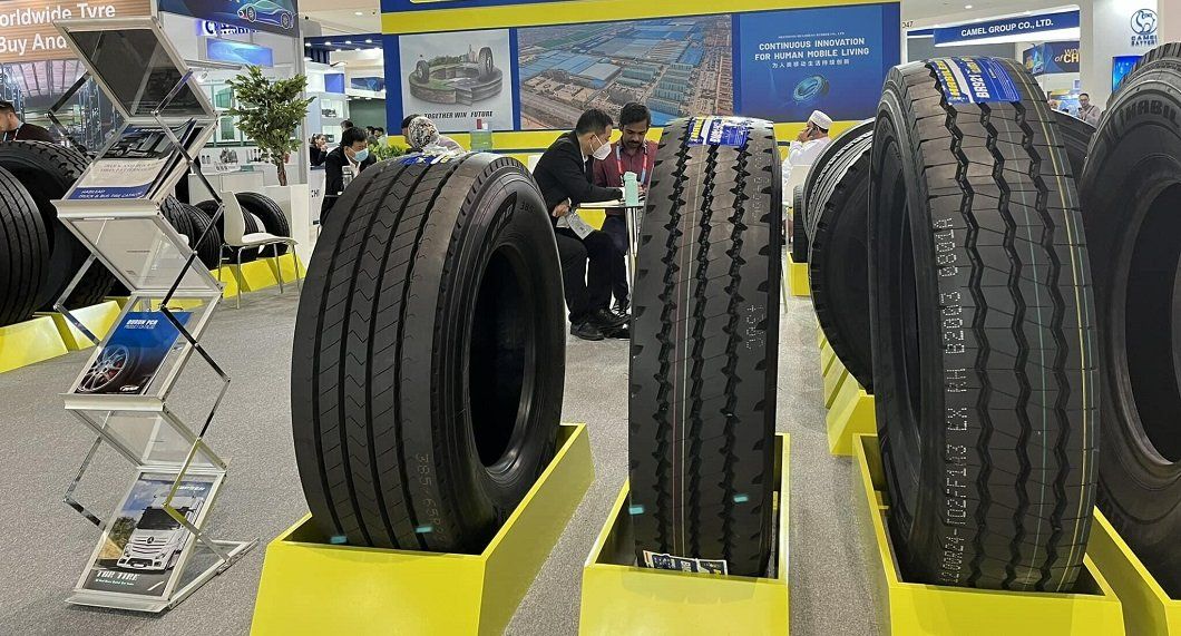 Zextour/Joyroad/Centara Brand Truck and Bus Tires Manufacture Factory Price TBR Tyres Drive Zd615/625 SD730/720 10.00r20 11.00r20 12.00r20 12r22.5 13r22.5