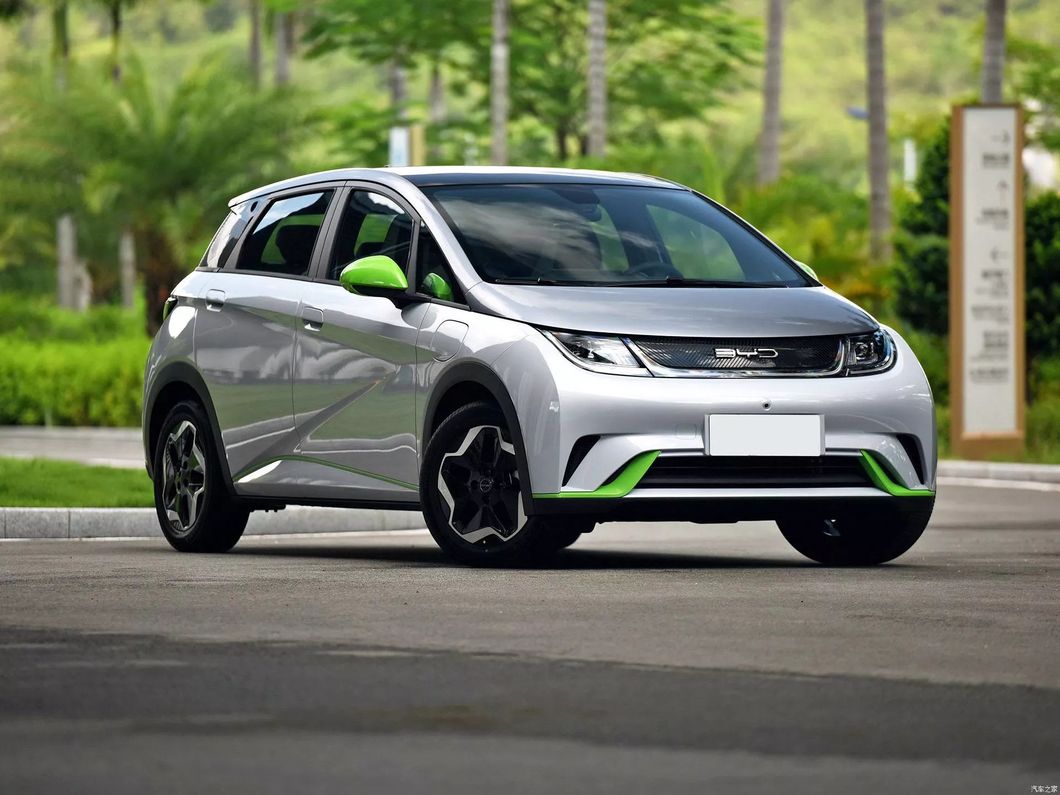 Fashion Edition Byd Dolphin 2022 Electric Car 405km 95PS Byd EV Car