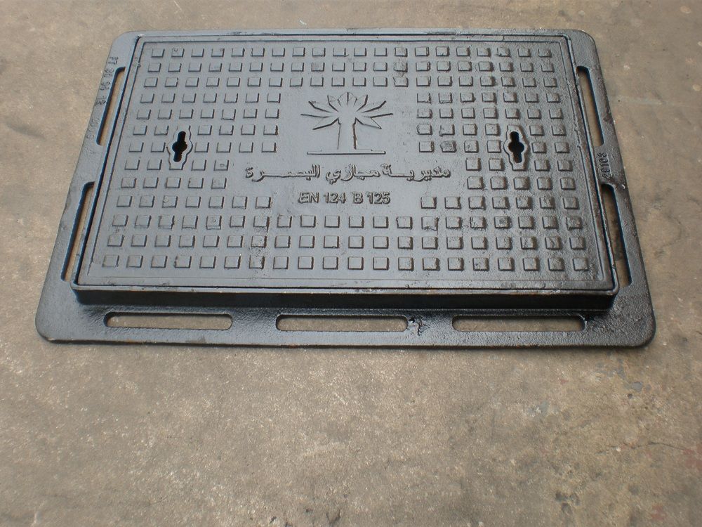 En 124 Standard Rectangle Sewer Ductile Iron Manhole Frame and Cover