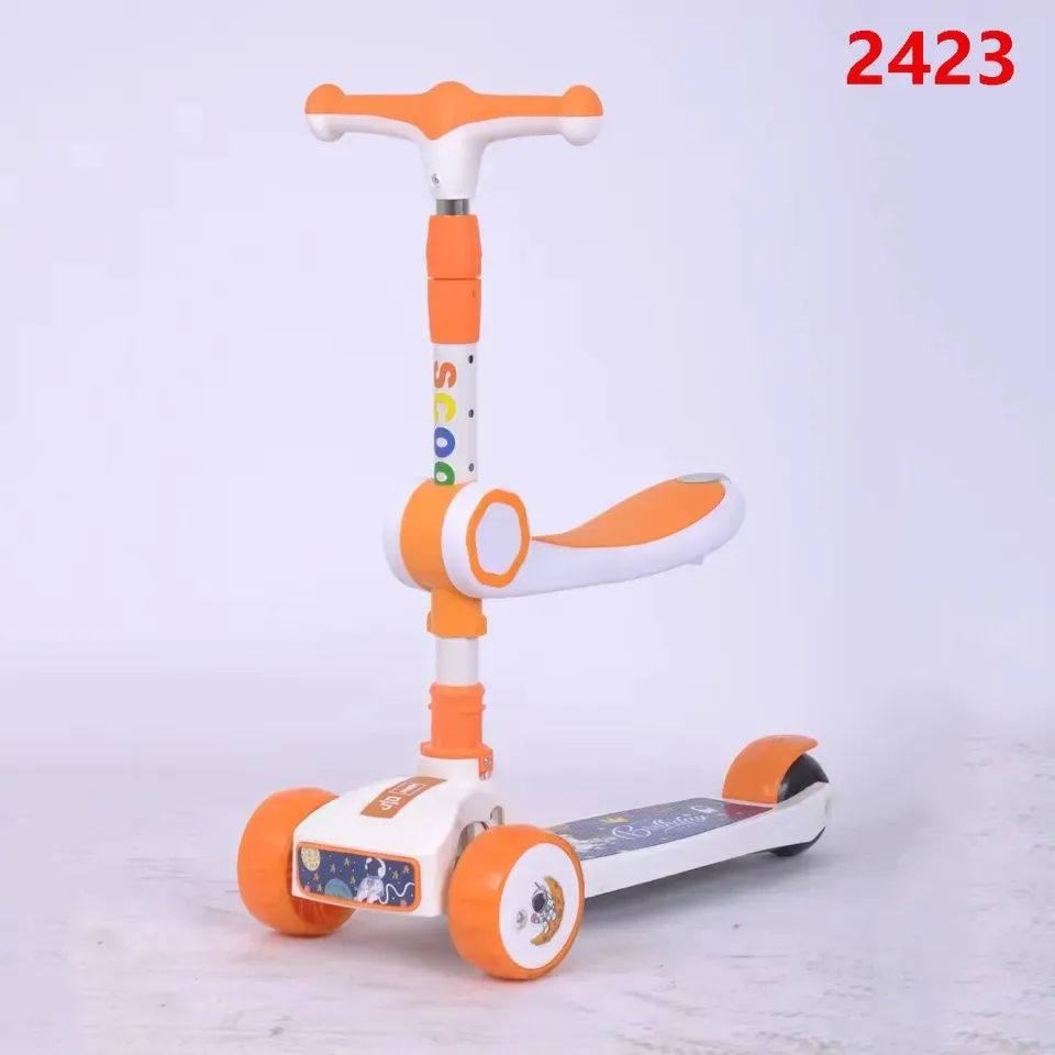 Portable Foldable PU Flashing Wheels Kids Scooter Light Printed Children&prime;s Scooter
