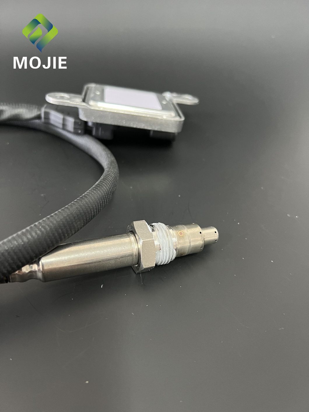 A0009050208 A0009058511 A0009052909 Nitrogen Oxide Sensor for Mercedes Benz Nox Sensor W156 W166 W205 W221 W222 W238 W251