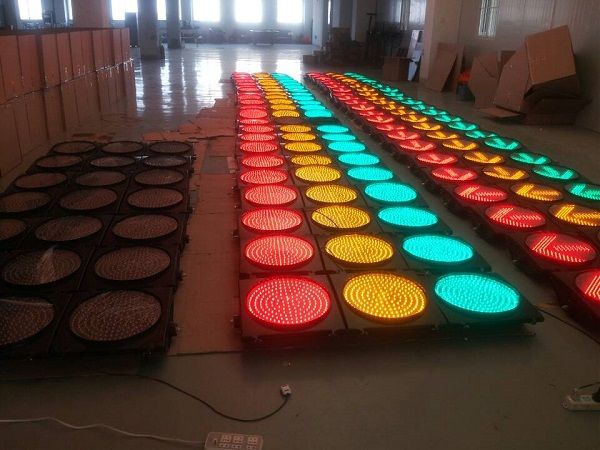 LED Solar Powered Traffic Flashing Light /Solar Warning Light