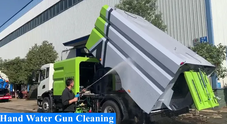 Chinese Manufacturer 5000 Liters Water Tank and 5000 Liters Waste Suction Tank High Pressure Street Water Washing Truck Road Sweeper Truck