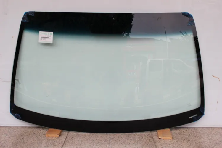 Car Windshield for KIA Front Windscreen Factory Xyg Quality